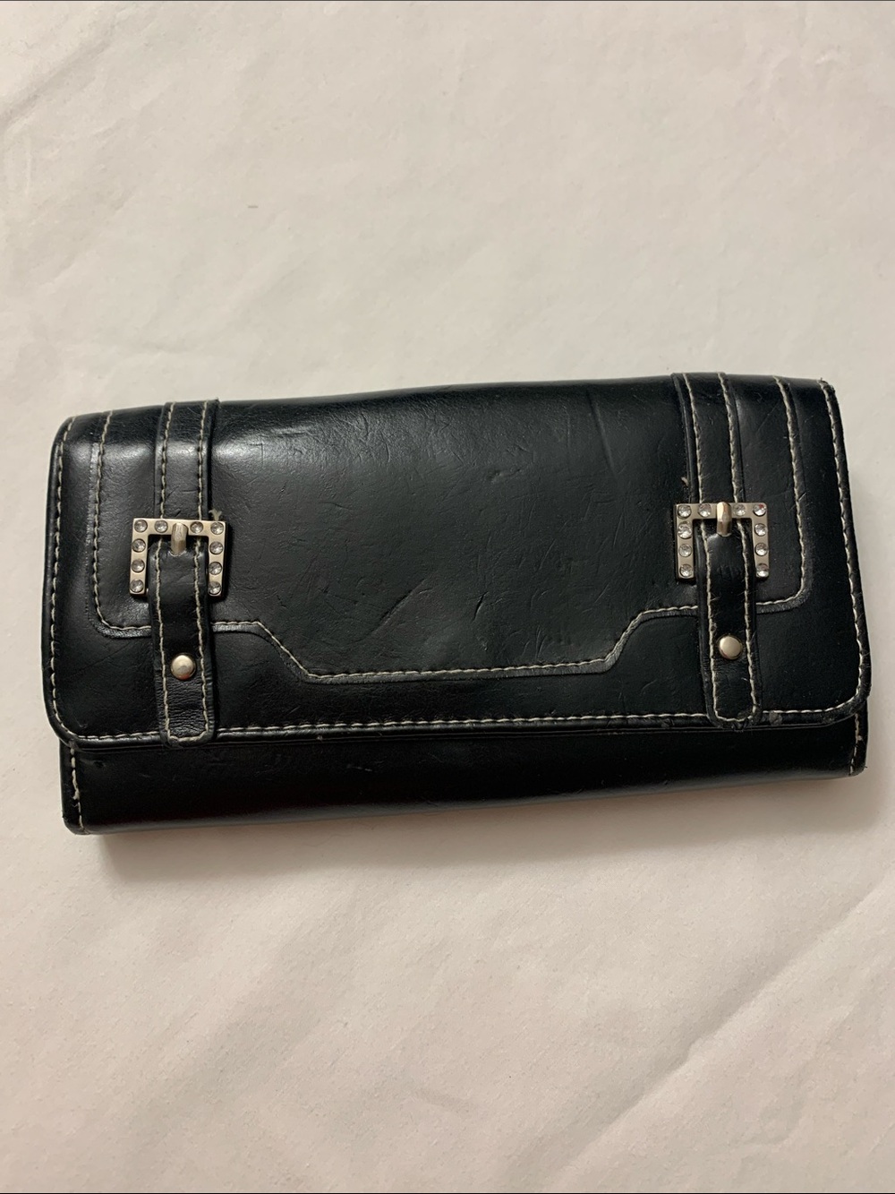 Elegant Black Women's Wallet Clutch with Stud Buckle Detail(Free with purchase)